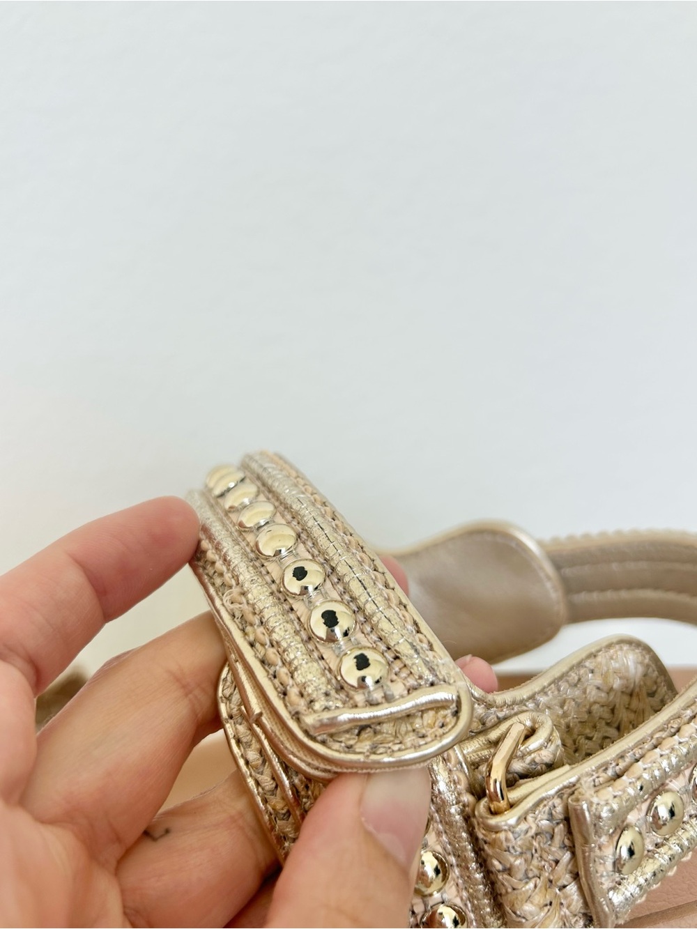 Steve Madden Big Mona Metallic Gold Multi Slingback Flatform Sandals - Picture 8 of 10
